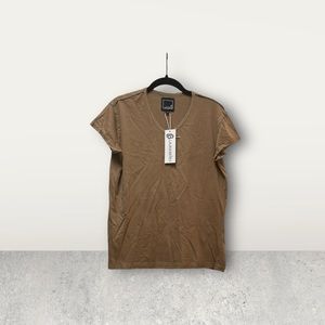 Lauriebelles Lux V Neck by Lily and Lottie